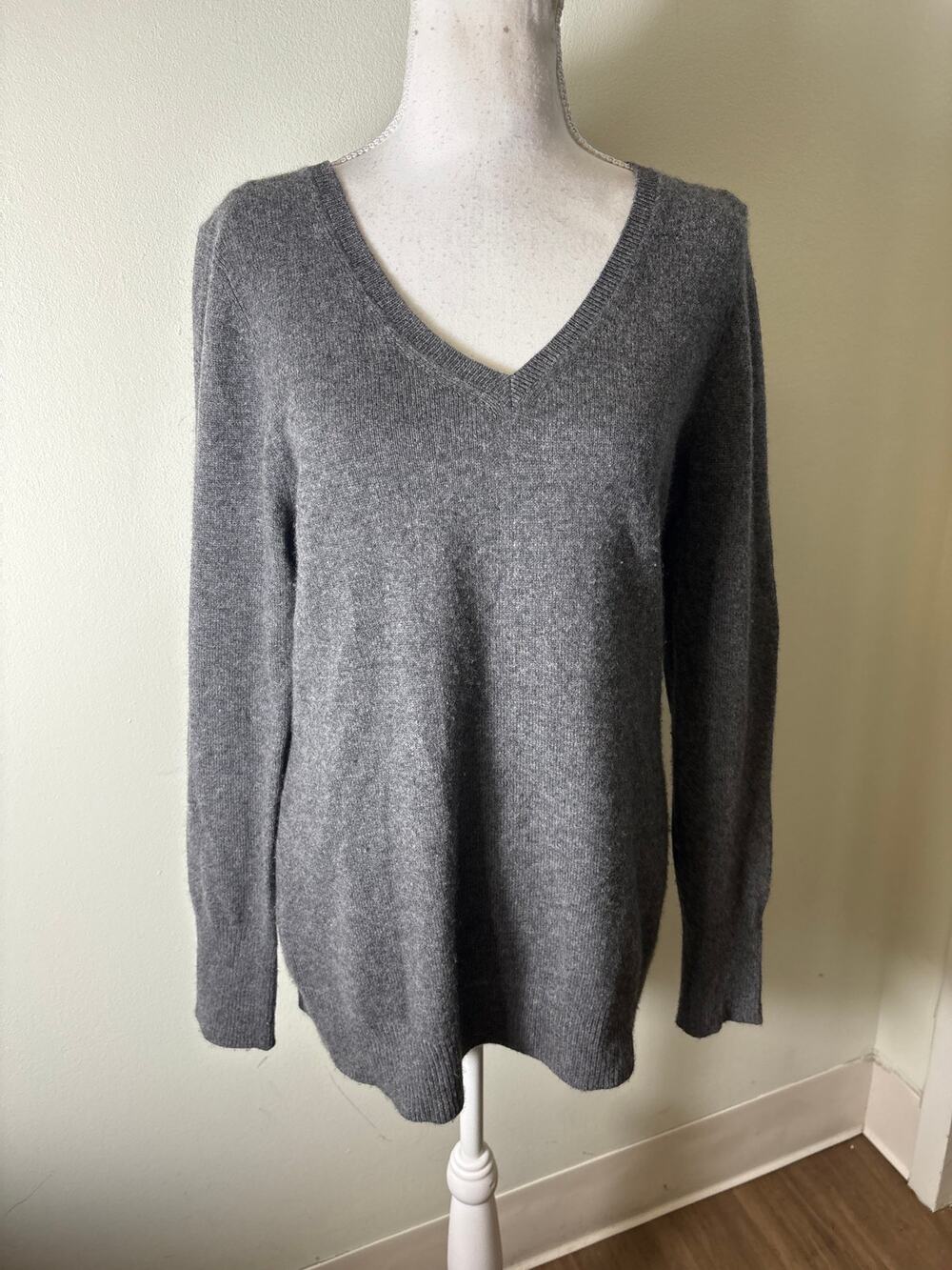 Alex Marie Gray Cashmere Pullover Sweater Sz L